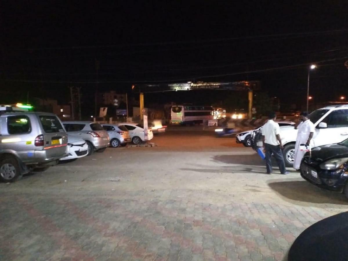 Saravanaa Residency Madurai Eksteriør bilde