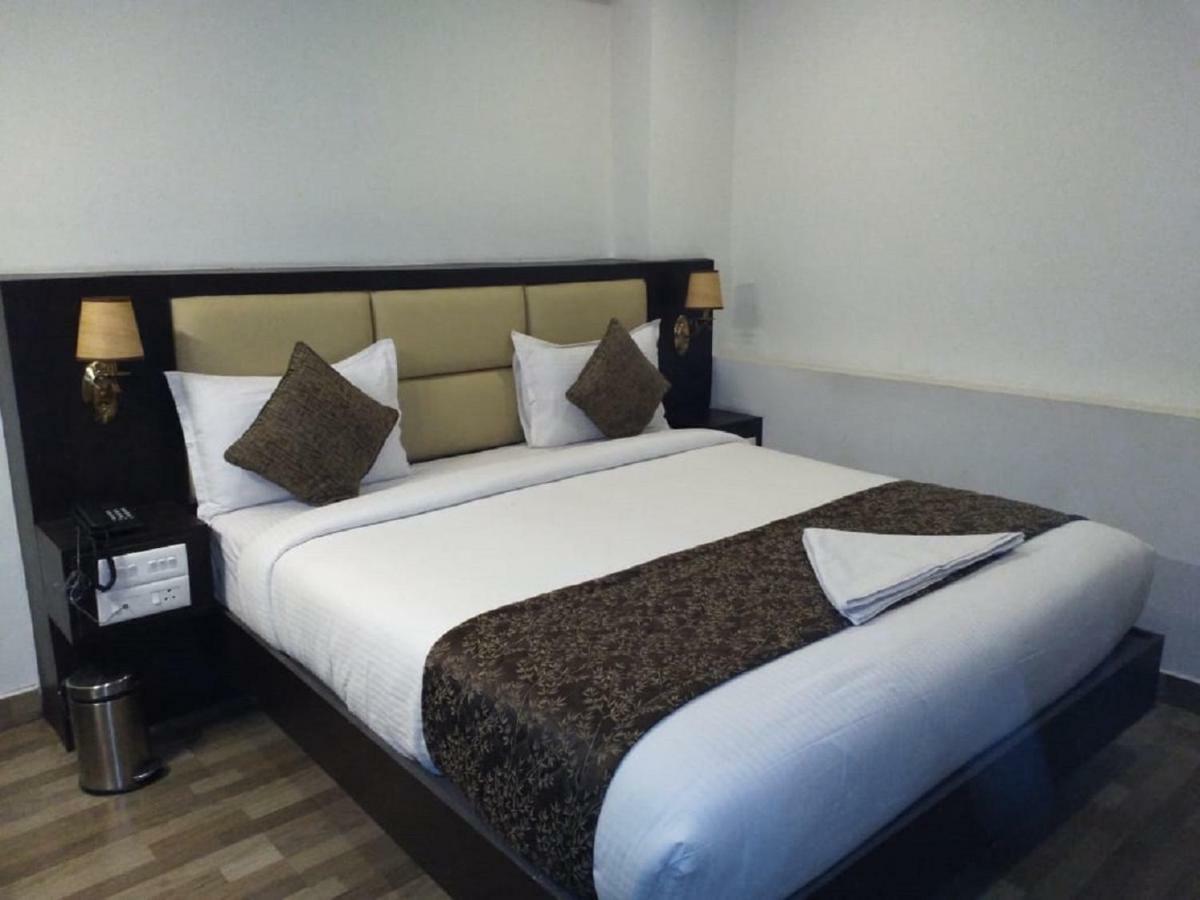 Saravanaa Residency Madurai Eksteriør bilde