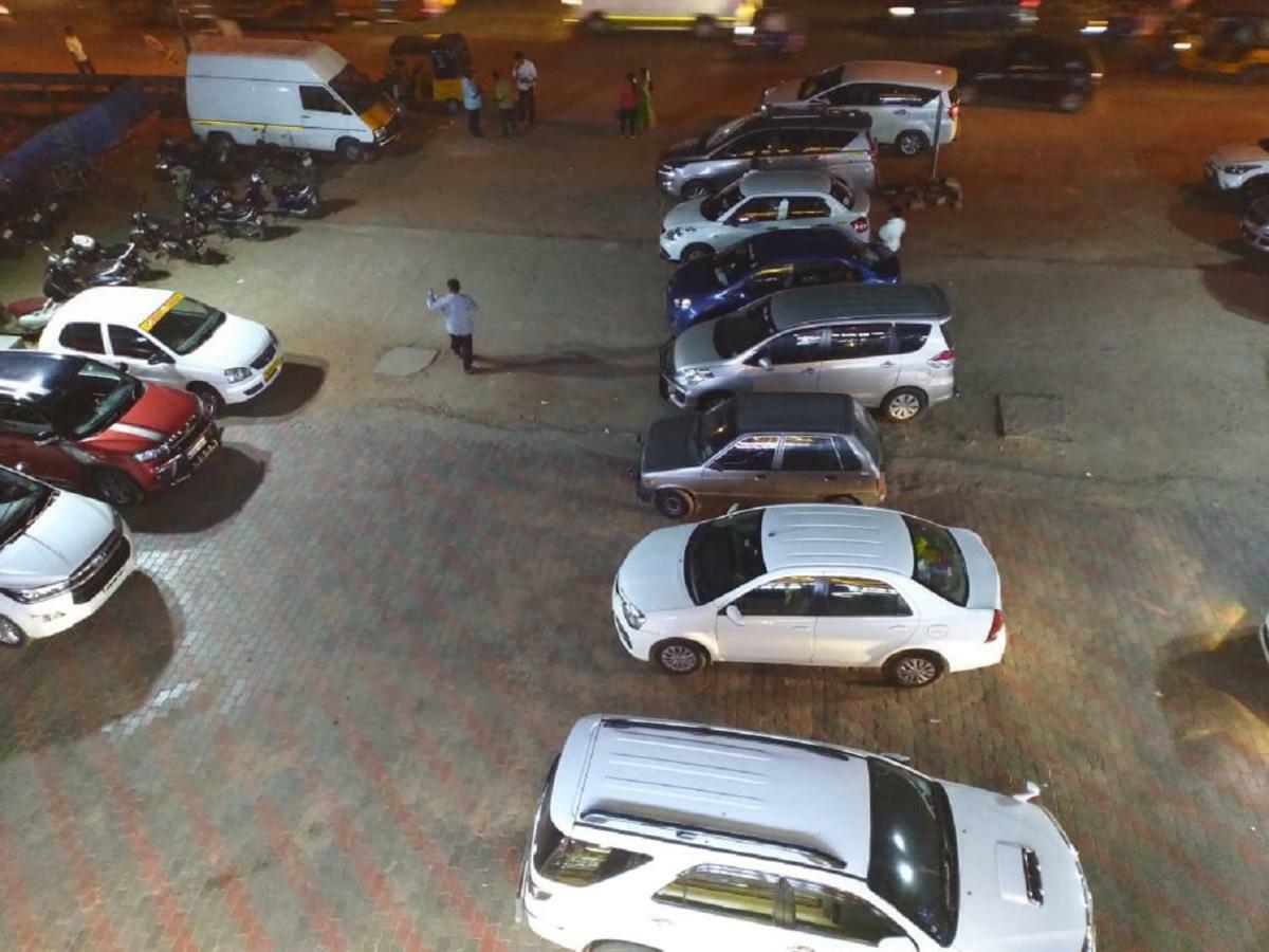 Saravanaa Residency Madurai Eksteriør bilde