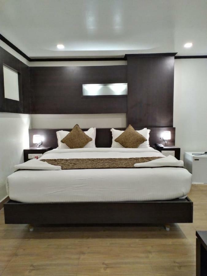 Saravanaa Residency Madurai Eksteriør bilde