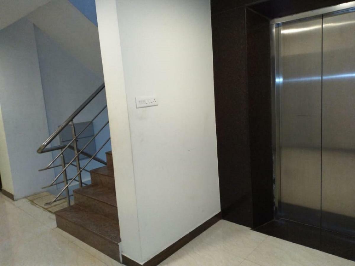 Saravanaa Residency Madurai Eksteriør bilde