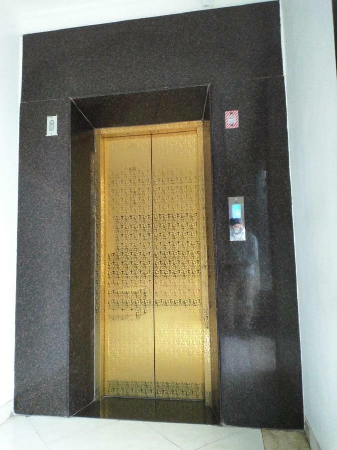 Saravanaa Residency Madurai Eksteriør bilde