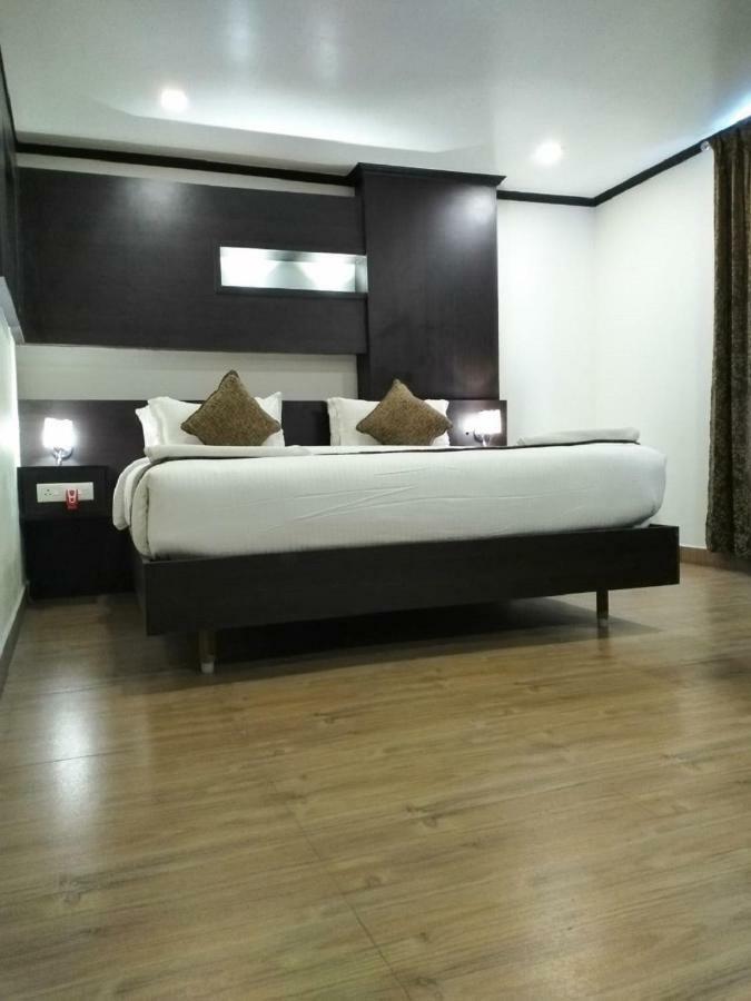 Saravanaa Residency Madurai Eksteriør bilde