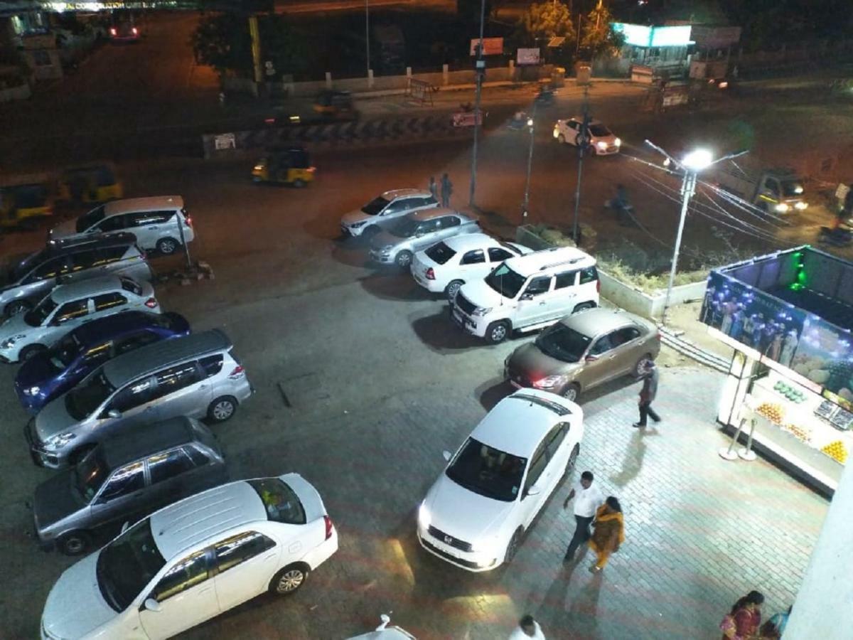 Saravanaa Residency Madurai Eksteriør bilde